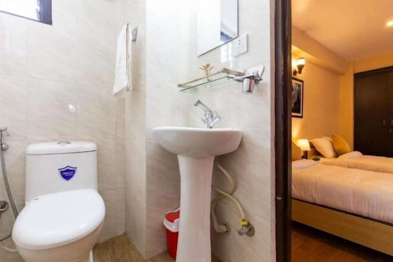 Bathroom 4, Bhrikuti Stay, Bagmati