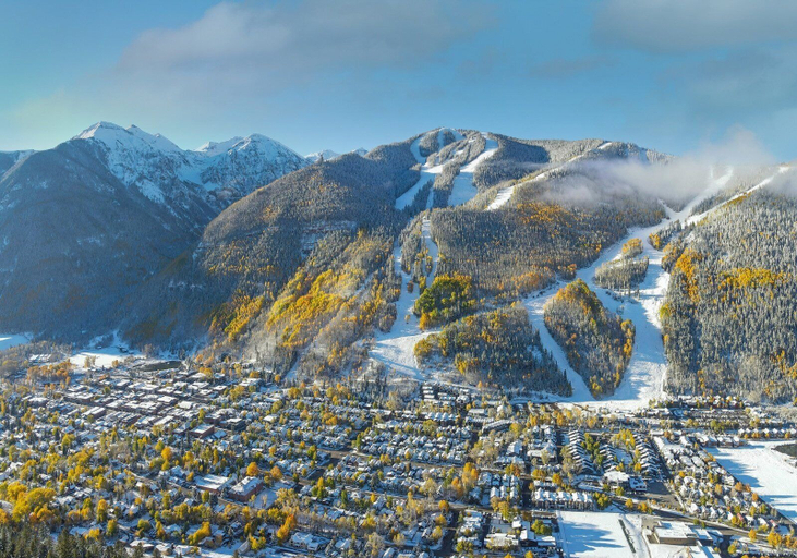 Aerial view 3, Viking Lodge Condos - Telluride Ski Resort, San Miguel