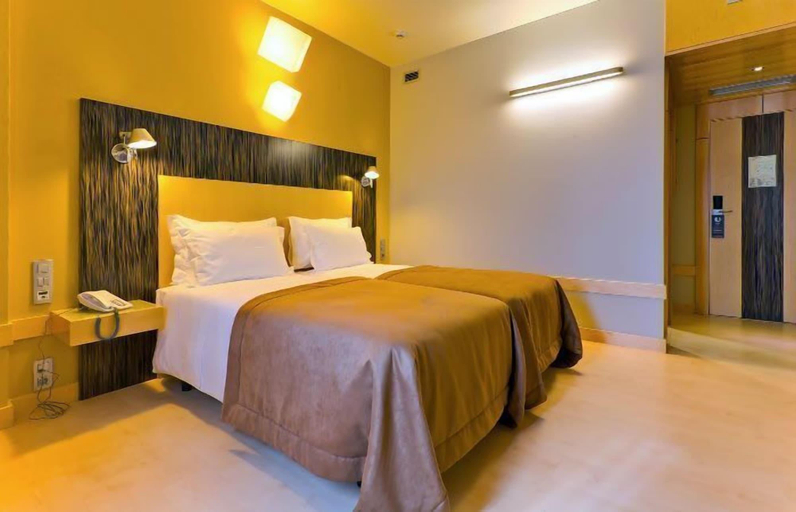 Bedroom 2, Alif Avenidas, Lisbon