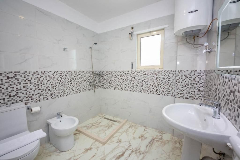 Bathroom 4, Aerial Hotel & SPA, Vlorës