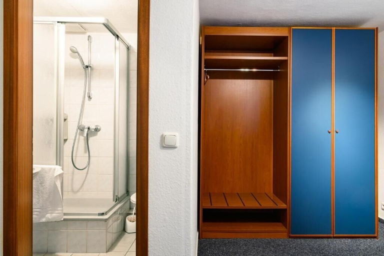 Bathroom 4, Vinetahotel Stadt Barth, Vorpommern-Rügen