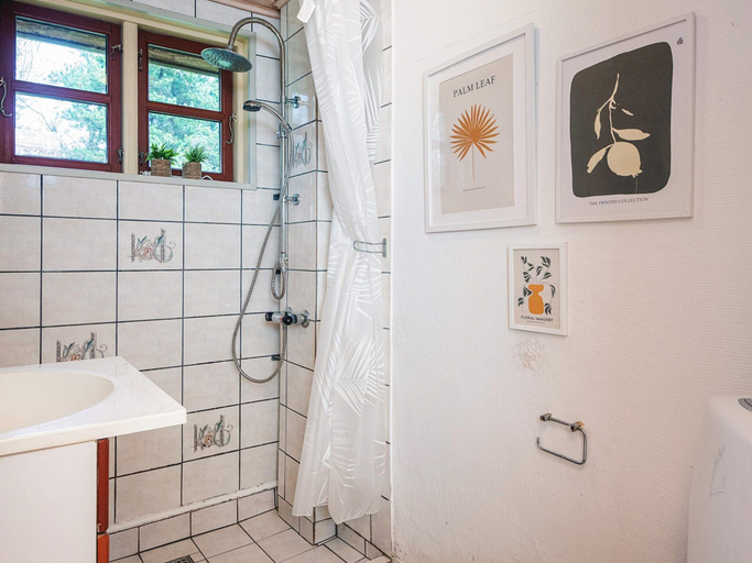 Bathroom, 6 Person Holiday Home in Blokhus, Jammerbugt