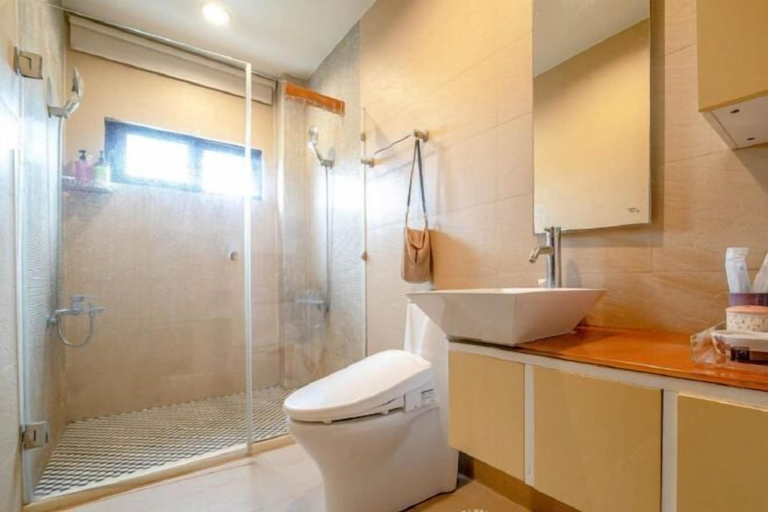 Bathroom 4, Husband Wife Friendly Bed and Breakfast, Yilan