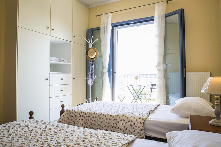 Bedroom 2, Villa Xenia, Ionian Islands