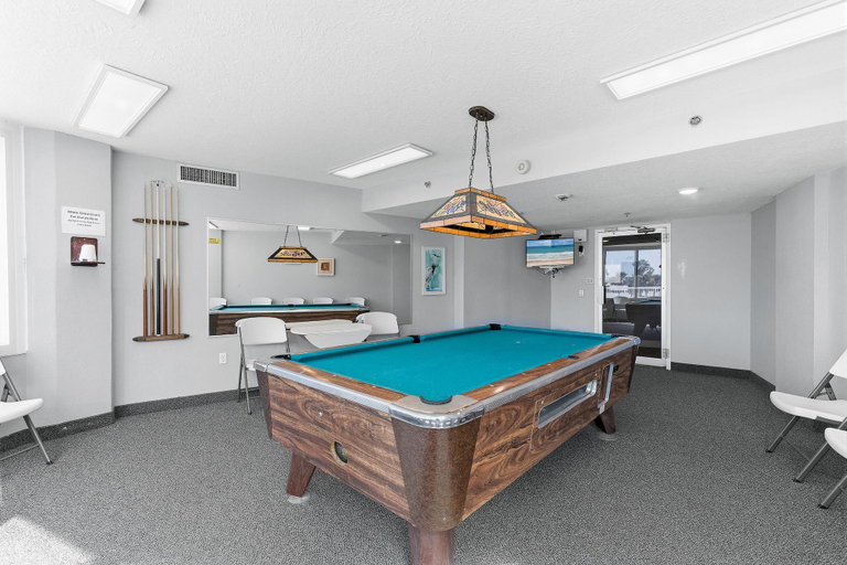 Game room 3, Peck Plaza 9NW, Volusia