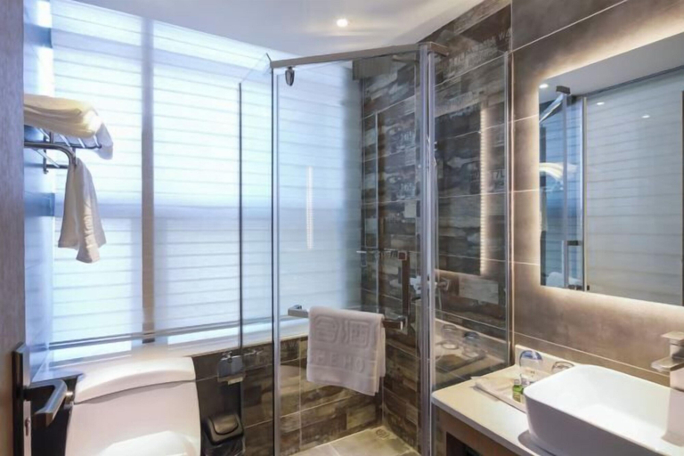 Bathroom, Yi She, Chongqing