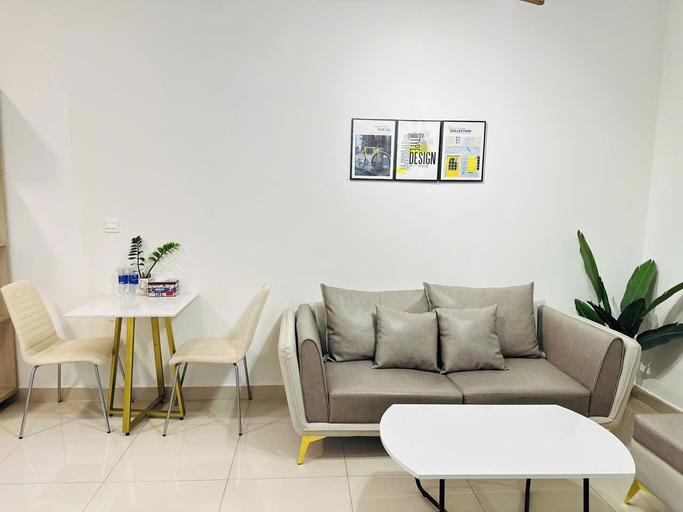 Living area 4, SS Home Sunrise City Premium, District 7