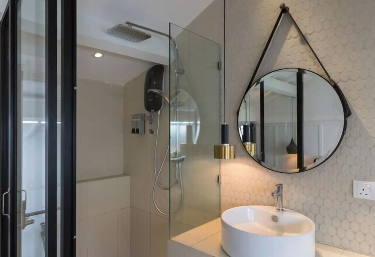 Bathroom 4, RumahKu Georgetown, Penang Island