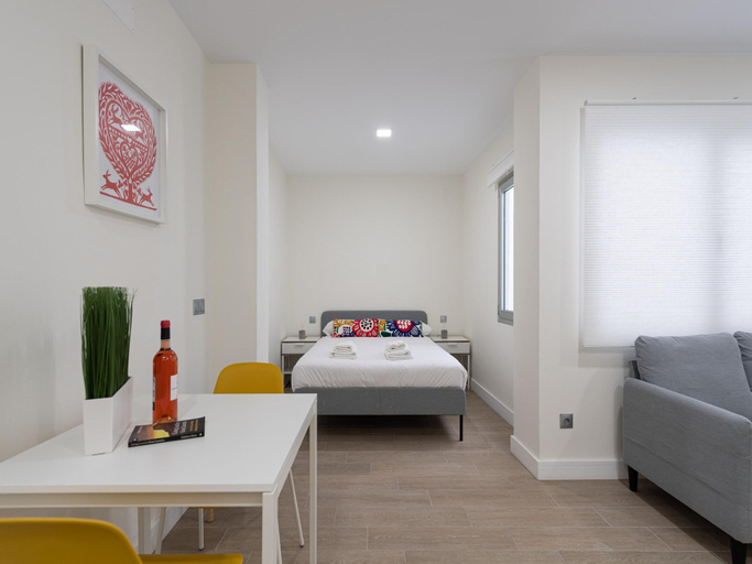 Bedroom 2, Apartment by Playa de Las Canteras Beach, Las Palmas