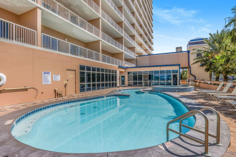 Room 3, Crystal Tower 206- Amenities Galore Lazy River, Baldwin
