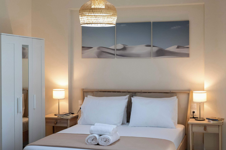 Room 5, Home Easy Kalamata Central Getaway Priv Parking, Peloponnese