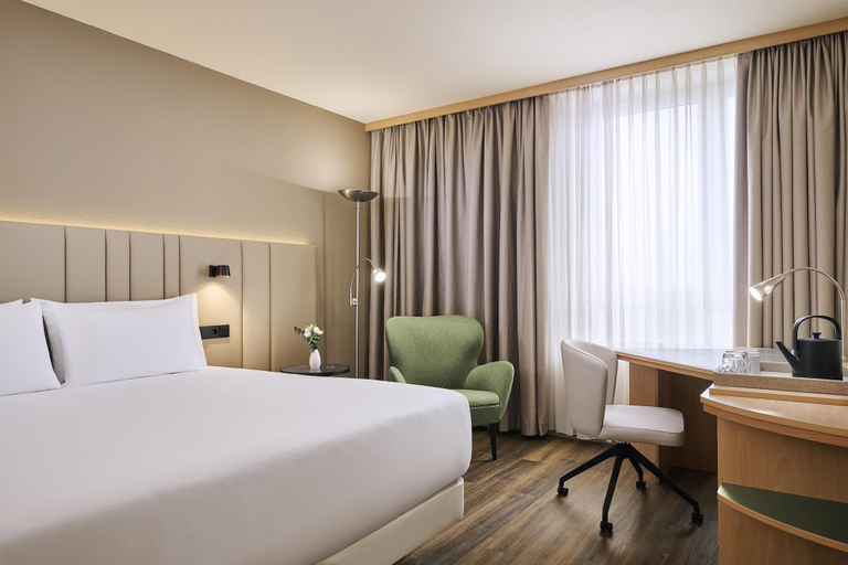 Bedroom 2, NH Leipzig Messe, Leipzig