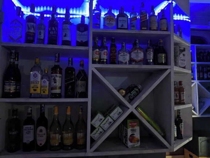 Food & Drinks 4, Yomoke Hotel Miritini, Jomvu