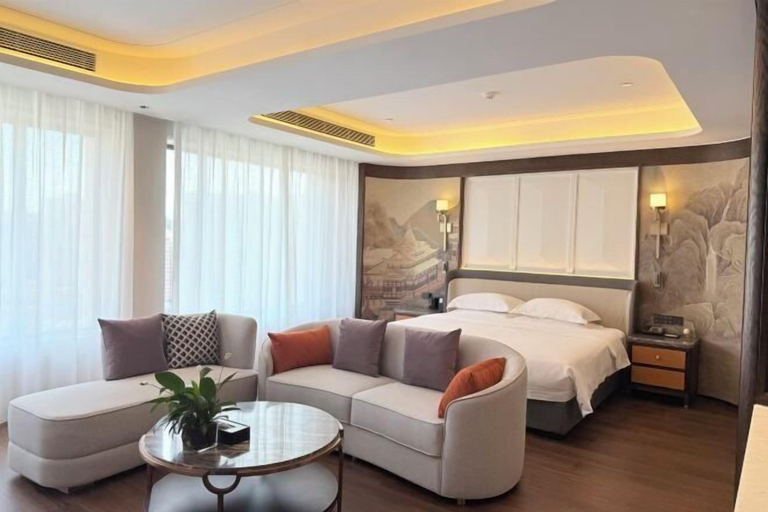 Bedroom 2, Luban Hotel, Zaozhuang