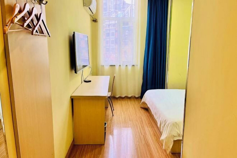 Bedroom 3, 7Days Inn Chain Hotel (Guangrao Sunwu Road), Dongying