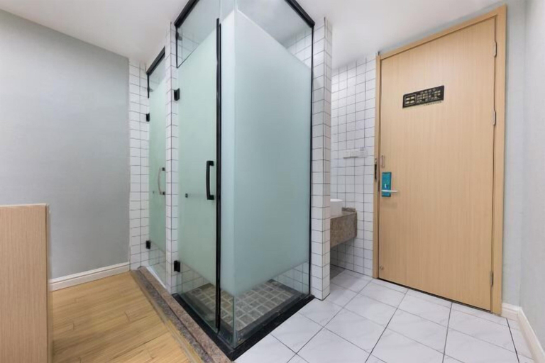 Bathroom 4, Susong Yisu Lanshang Select Hotel, Anqing