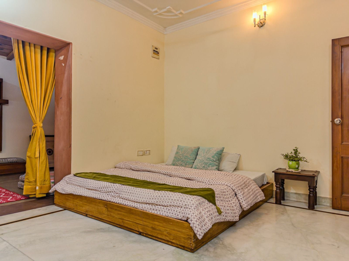 Room 5, The Blush house 3 BHK, Jaipur
