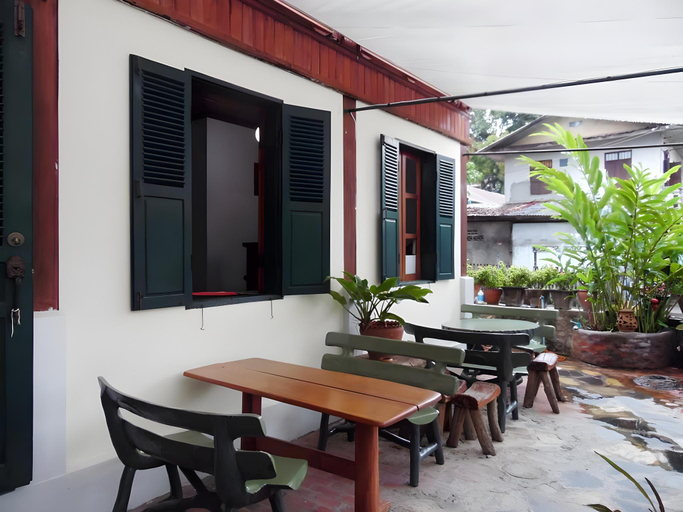 Others 4, Oui's Guesthouse, Luang Prabang