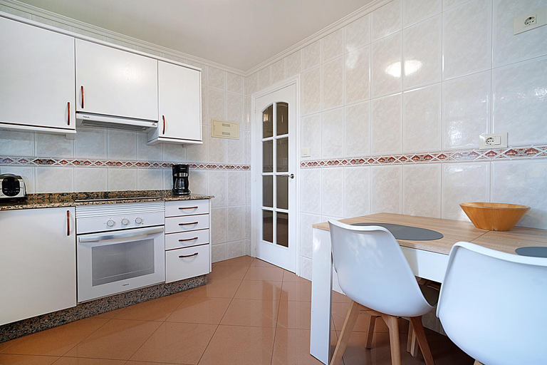 Others 3, GALIHOST - Apartamentos con jardin en el centro de Sanxenxo, Pontevedra