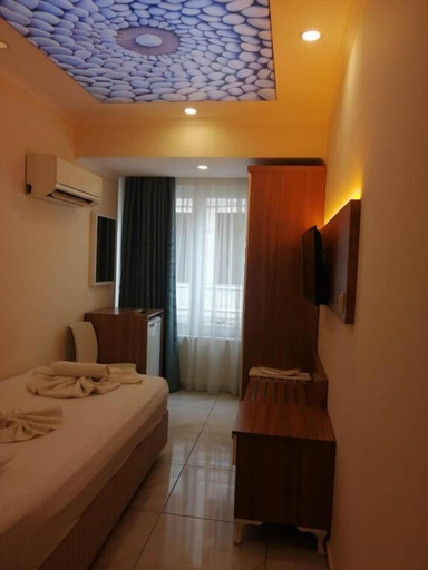 Bedroom 2, Cemal Bey Apart Otel, Alanya