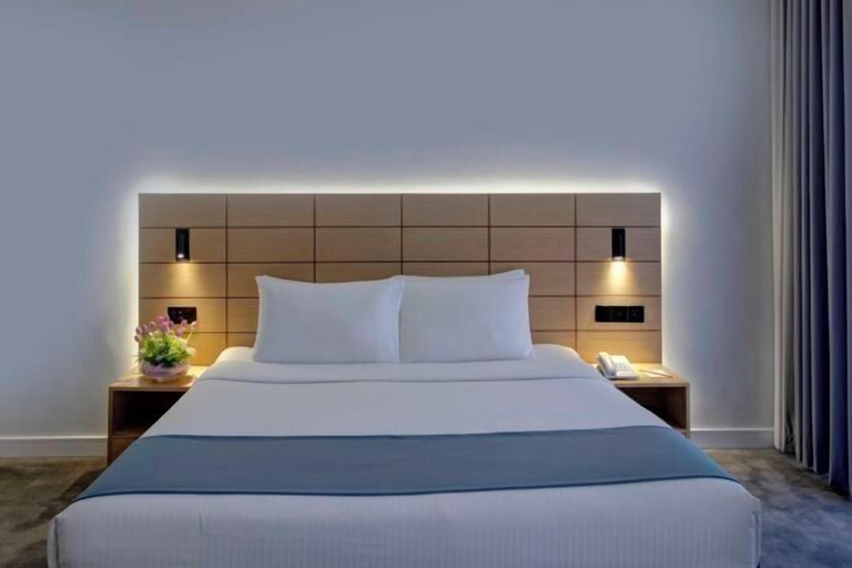 Bedroom 3, Lotus Grand Hotel, Dubai