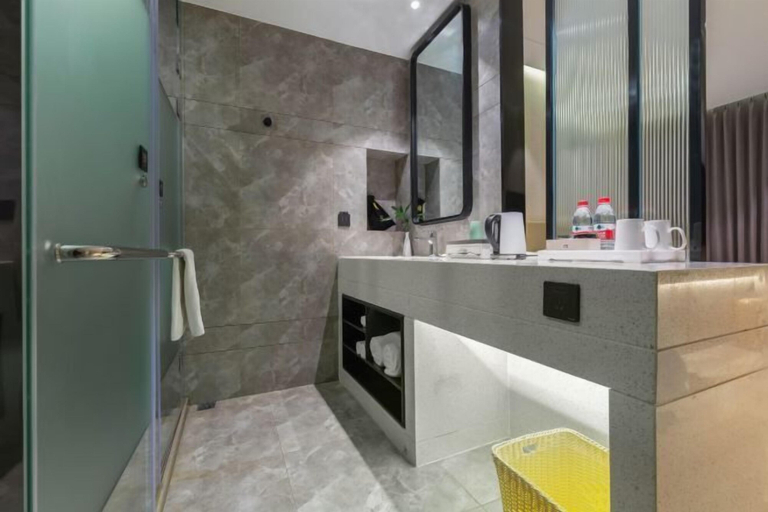 Bathroom 3, Wuhu Maison New Century Hotel, Wuhu