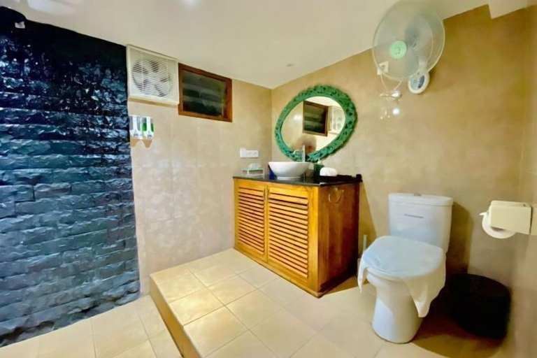 Bathroom 3, Lembongan Harmony Villas, Klungkung