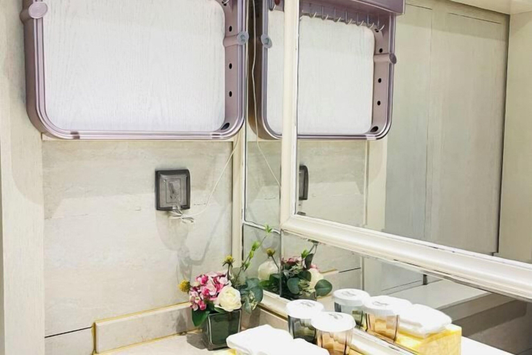 Bathroom 2, Yonghaoyuan Hotel, Yunfu