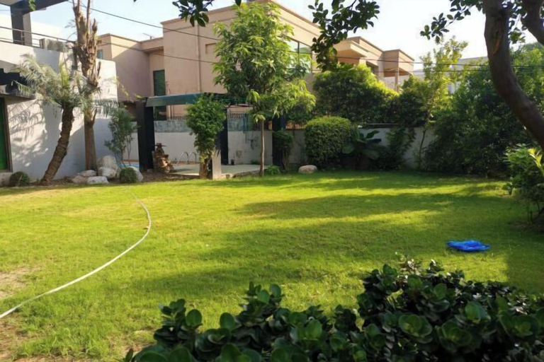 Exterior 3, kunlunjiudian, Lahore