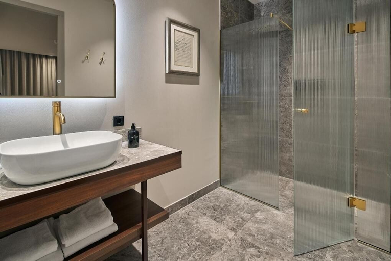 Bathroom 4, The Saints Hotel, 's-Hertogenbosch