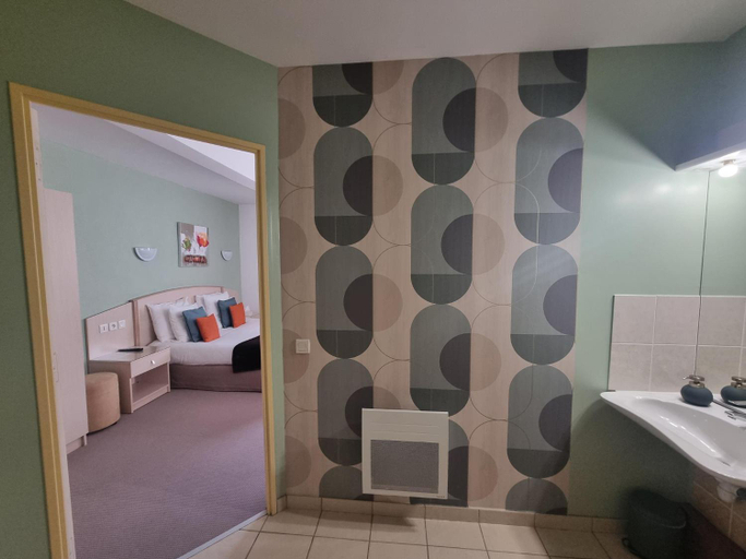 Bathroom 3, Hotel Le Kolibri, Saône-et-Loire