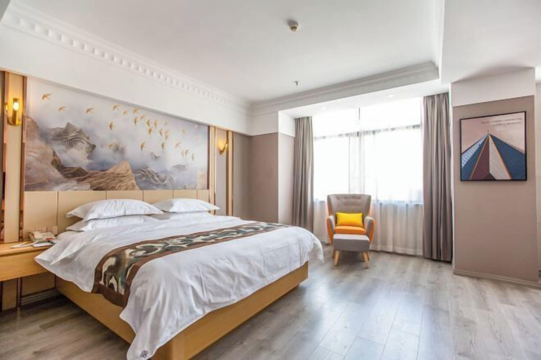 Bedroom 2, Chizhou Amethyst Hotel, Chizhou
