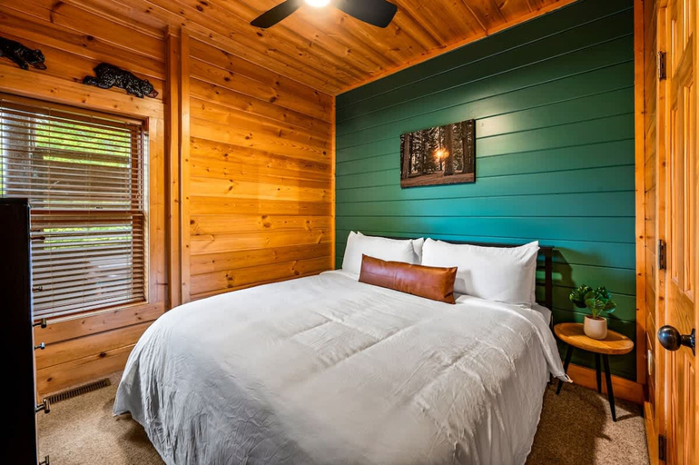 Room 2, Smoky Haven Retreat by Beyond Expectations, Sevier