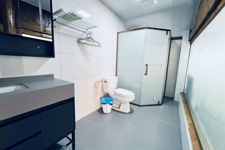 Bathroom 3, As You Are (Shuhe Ancient Town Store), Lijiang