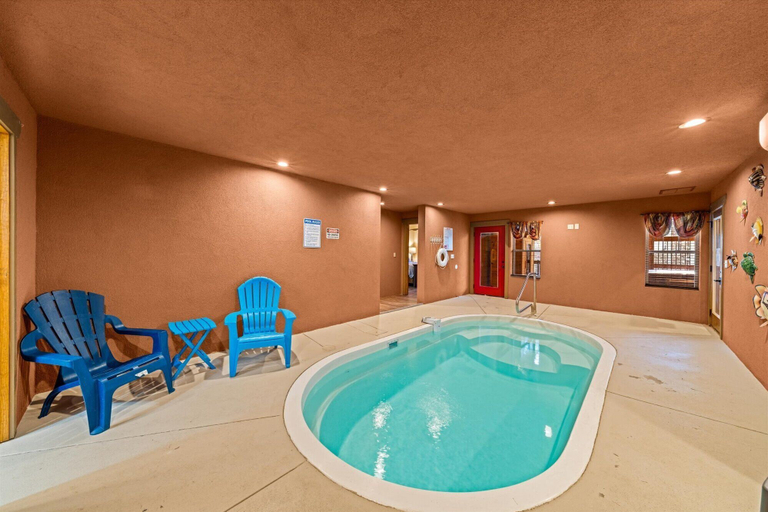 Sport & Beauty 5, Splash Mansion, Sevier
