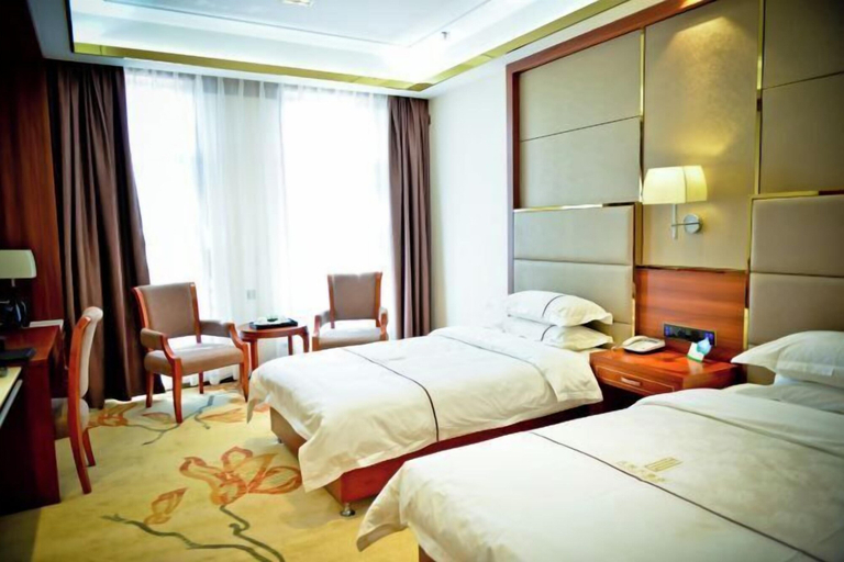 Bedroom 3, Tianyue Hotel, Altay