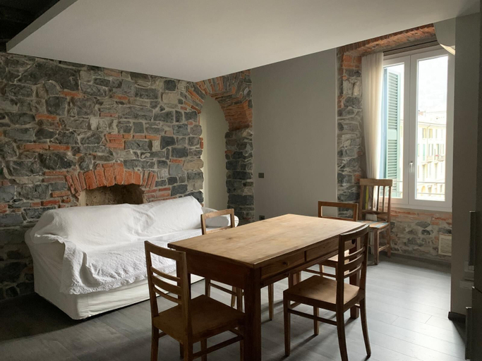 Dining 4, Romantic Chic Apartment, Como