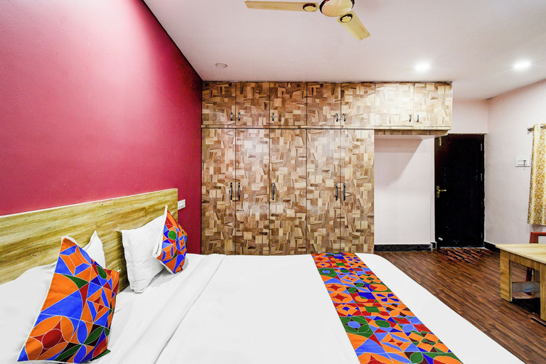 Room 5, FabHotel Friendly Stay Luxury Room's - Sushma Theater & LB Nagar, Vanasthalipuram, Ranga Reddy