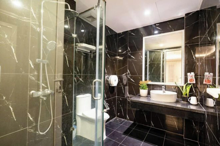 Bathroom 3, Kieu Anh Hotel Ha Noi, Cầu Giấy