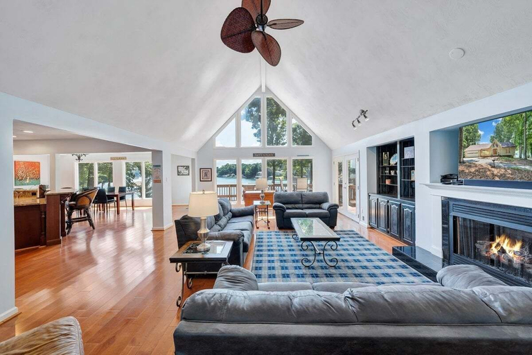 Living area 5, Pappy's Place - Lakefront Home With Private Dock, Franklin