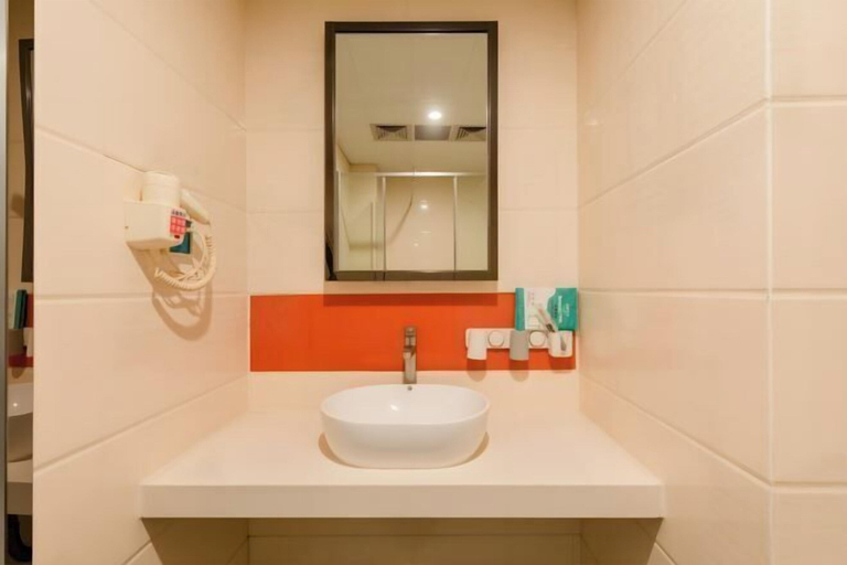 Bathroom 3, Youpin Hotel, Linyi