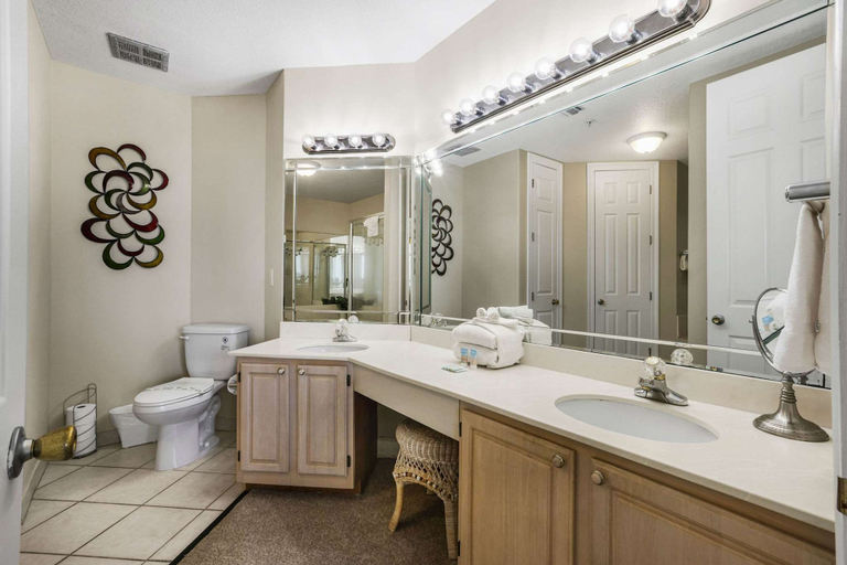 Room 4, Grand Pointe 310 Panoramic Views Huge Balcony 3rd Floor With 3 Bedrooms 3 5 Baths, Baldwin