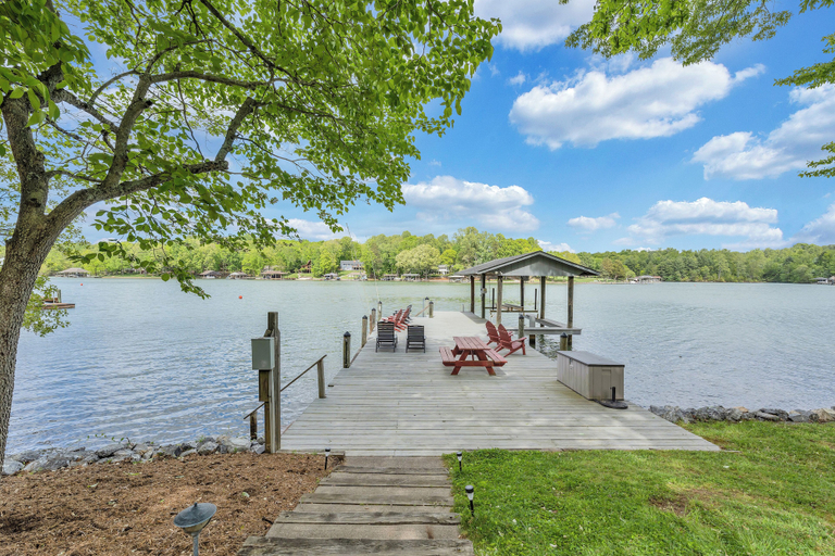 Water view 5, Lake Point Retreat - Lakefront Home With Hot Tub, Fire pit & Game Room, Bedford