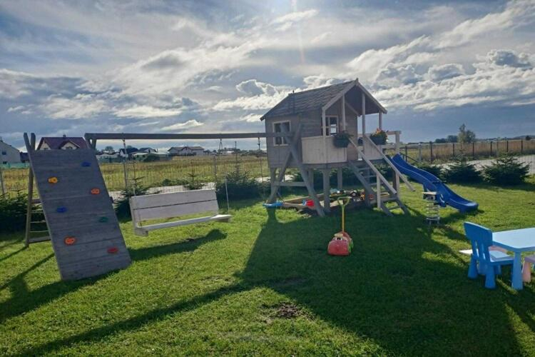 Garden 5, Comfortable ground floor apartment, summer pool, Koszalin