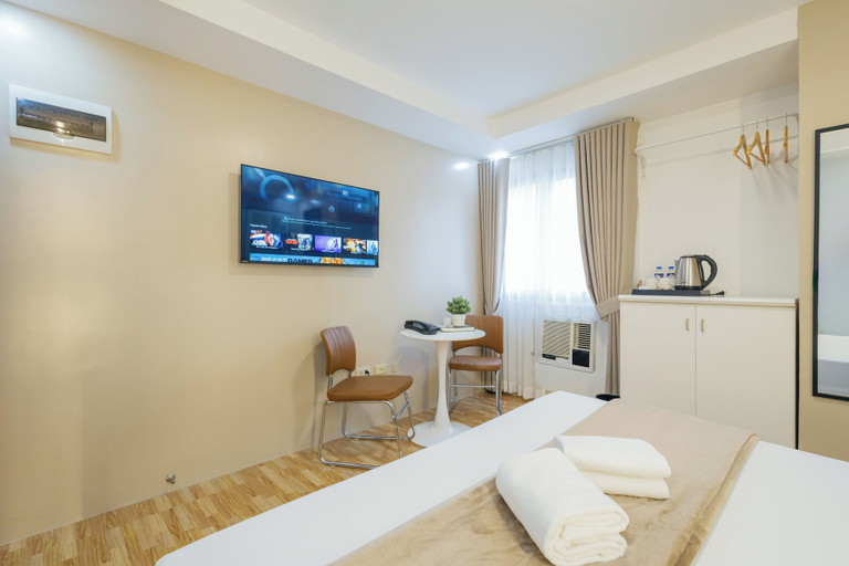 Room 4, Skypark Bay Hotel, Parañaque