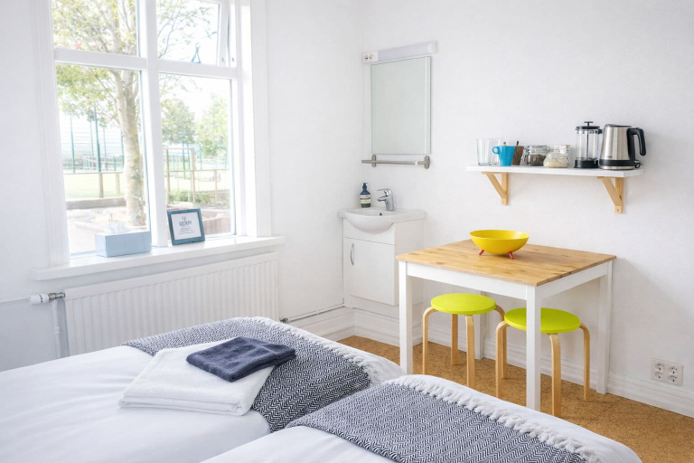 Bedroom 5, Refurinn Reykjavik Guesthouse - Hostel, Reykjavík