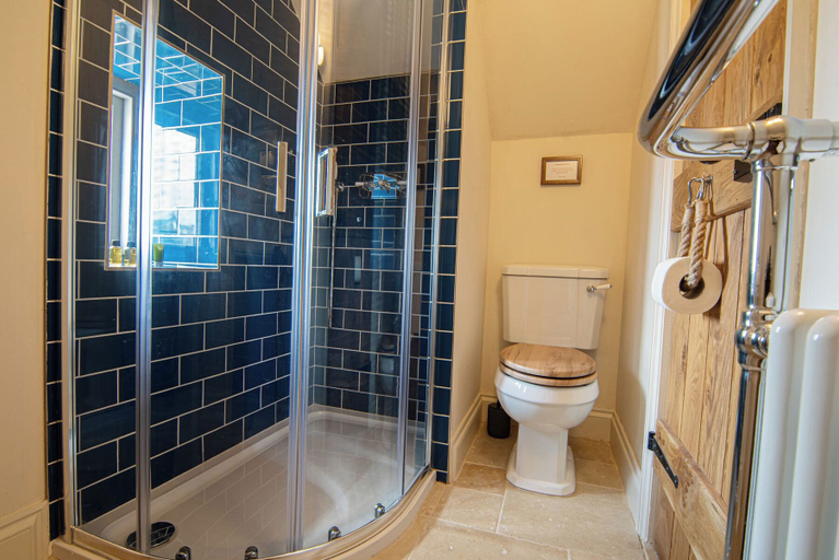 Bathroom 3, Rope Makers Croft, Derbyshire