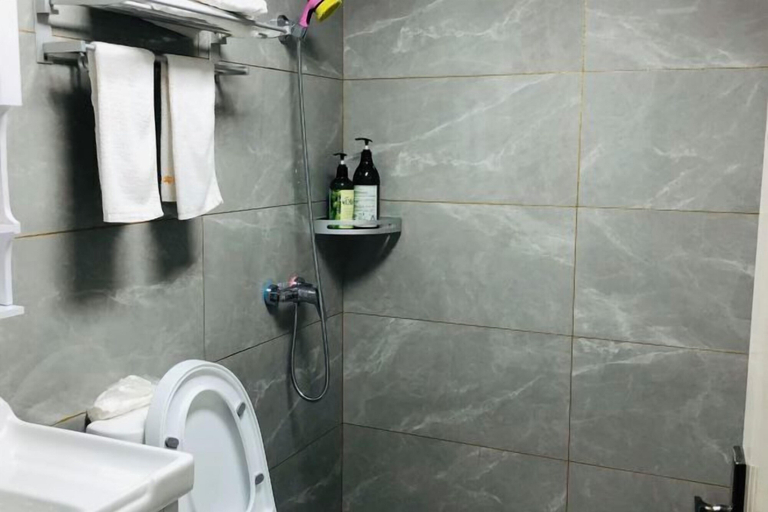 Bathroom 3, Cangnan Water View Hotel, Wenzhou