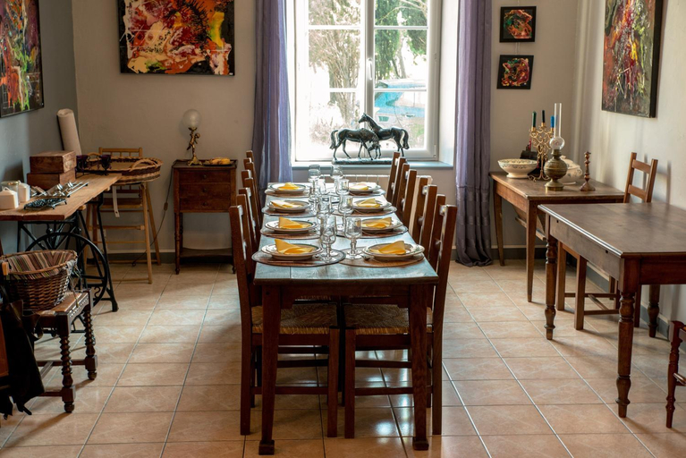Food & Drinks, Chambre Dora - Relais de l'Alaric, Aude