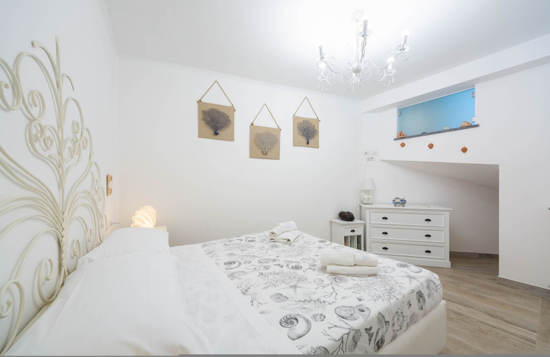 Room 5, Villa Vittoria in Maiori, Salerno